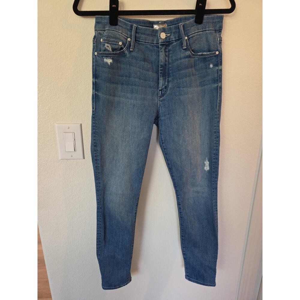 MOTHER Women’s Straight Leg Jeans in Medium Blue Wash